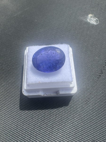 $1 Res Tanzanite 3.7ct Carousel 2