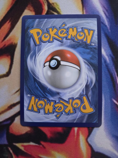 Sewaddle - Pokeball - White Flare - 001/086 - NM Carousel 2