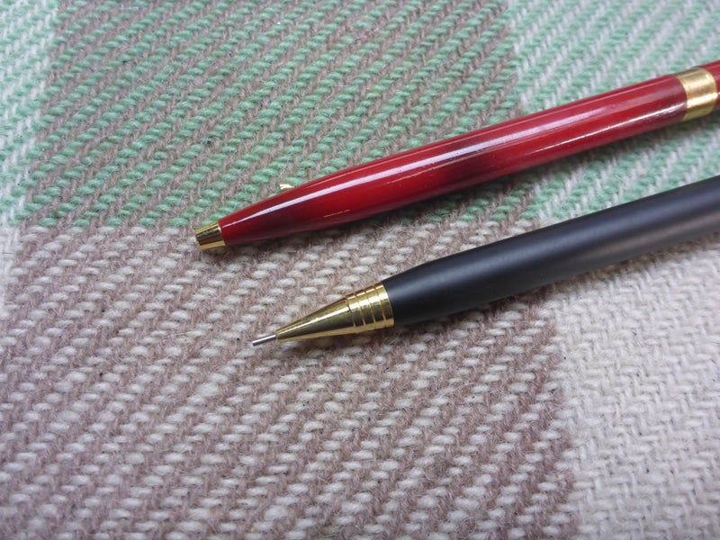 Awesome Vintage Boxed Readers Digest Ball Point Pen & Mechanical Pencil Set Carousel 2