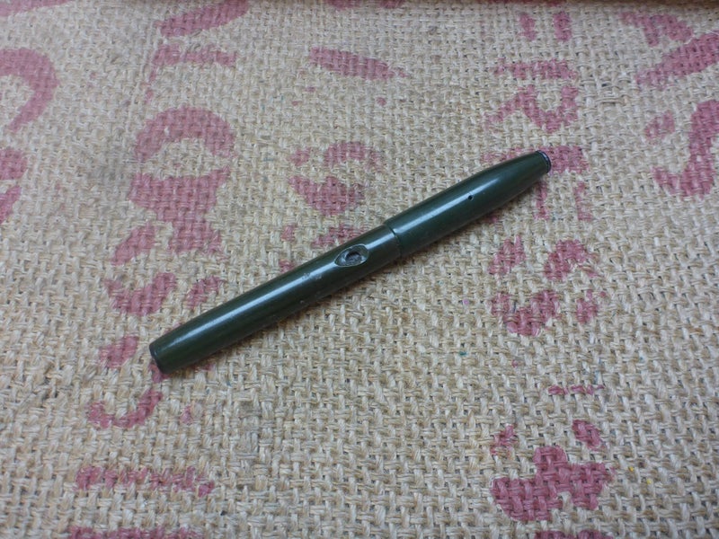 Stunning Vintage Conway Stewart Fountain Pen Carousel 1