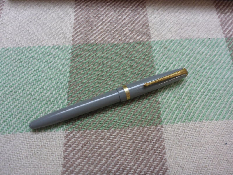 Awesome Vintage Conway Stewart Fountain Pen Conway 106 England Carousel 1