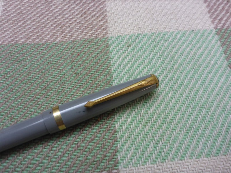 Awesome Vintage Conway Stewart Fountain Pen Conway 106 England Carousel 2