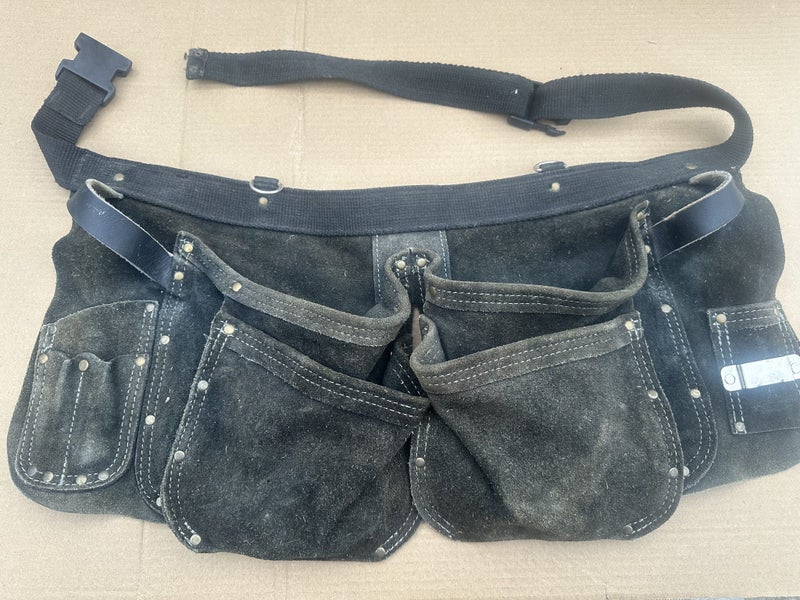 Taurus Suede Split Leg Apron 600 x 290 x 40mm Black Carousel 1