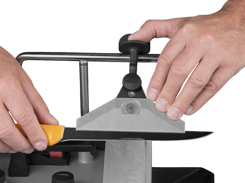 Tormek KJ140 Wide Centering Knife Jig Carousel 2