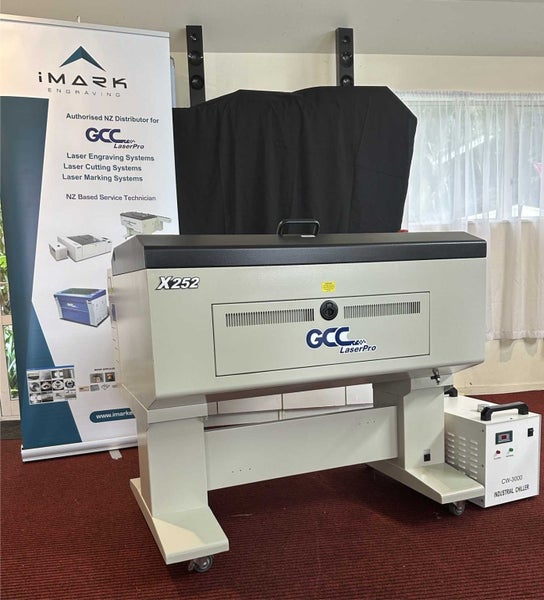 GCC X252 80 Watt Laser Engraver - Cutter Carousel 2