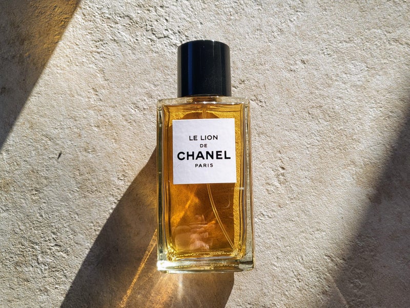 Chanel Les Exclusifs Le Lion DECANT, Travel Spray Carousel 1