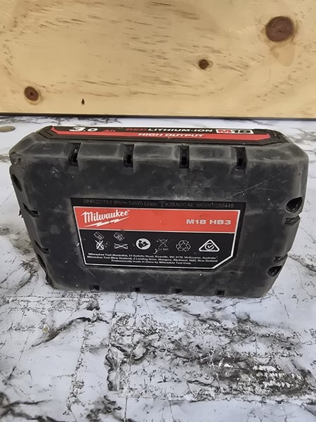 Milwaukee 3.0ah Battery M18 HB3 Carousel 4