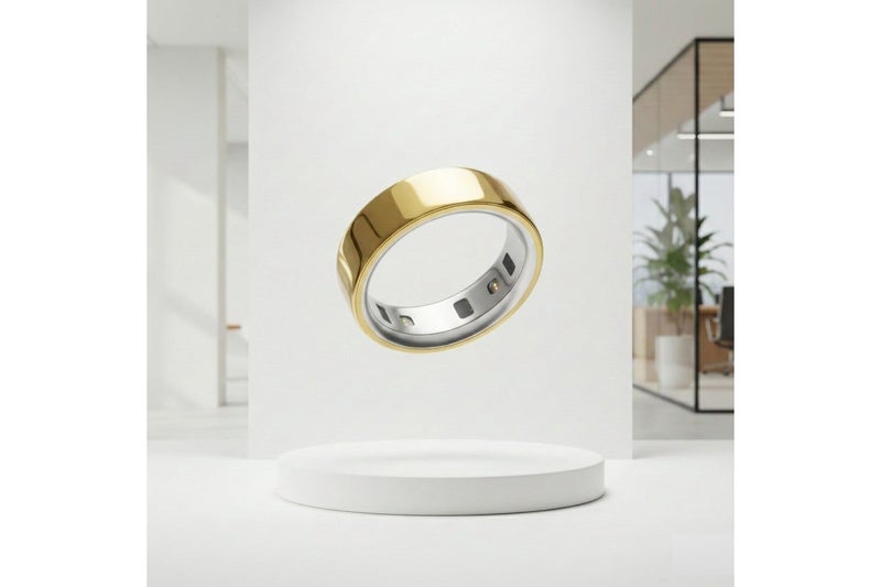 Oura Ring 4 (Gold, Size 8) Carousel 2