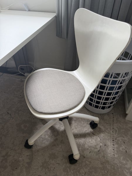 Computer desk Carousel 4