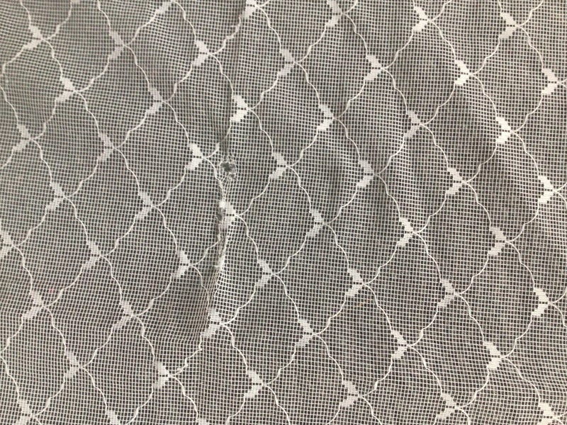 Net curtain Carousel 2