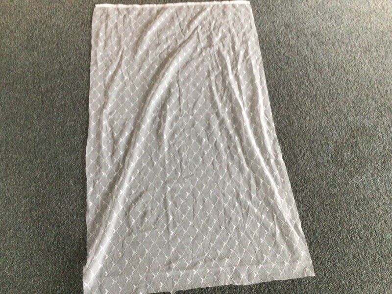 Net curtain Carousel 1