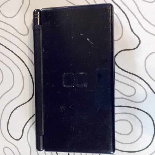 Nintendo DS lite - Dark Blue Carousel 2