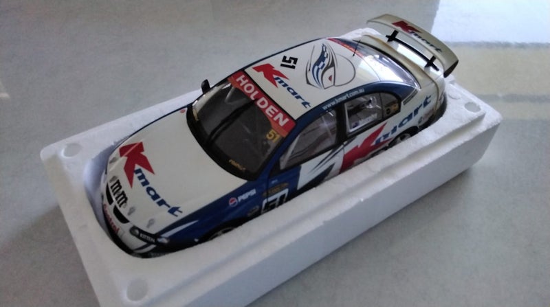 1:18 AUTOART 2002 VX COMMODORE K-MART RACING GREG MURPHY Carousel 2