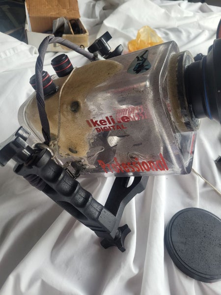dive underwater Ikelite camera Carousel 2