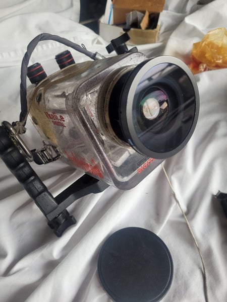 dive underwater Ikelite camera Carousel 1