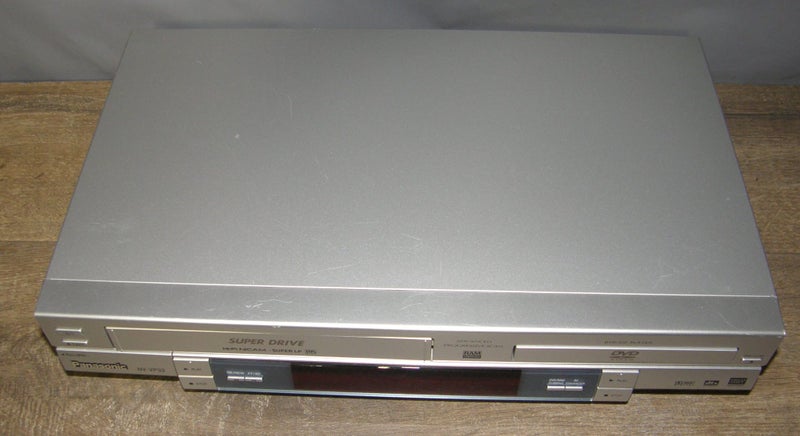 PANASONIC VCR- DVD PLAYER NVVP32 Carousel 2