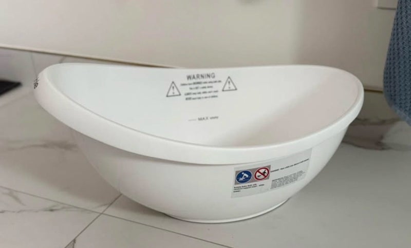 Baby Bath w Newborn insert Carousel 3