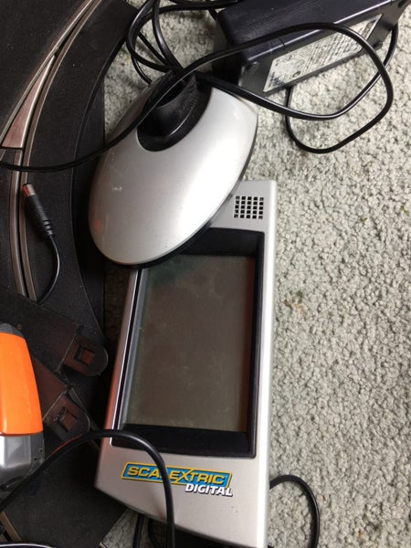 Scalextric 1/32 digital slot car set up Carousel 2