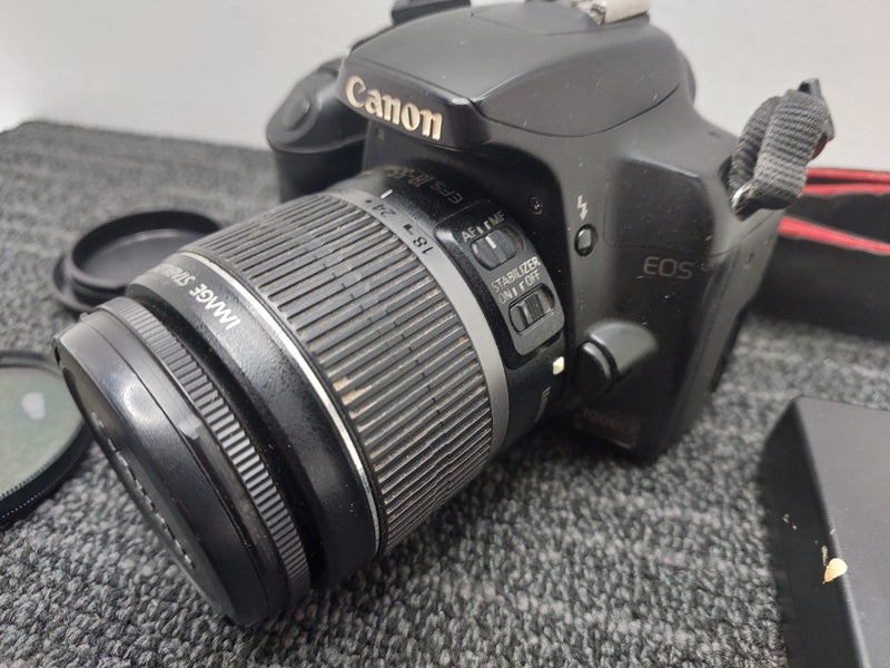 CANON 1000D DSLR Camera + EFS 15-55MM LENS + Charger Carousel 2