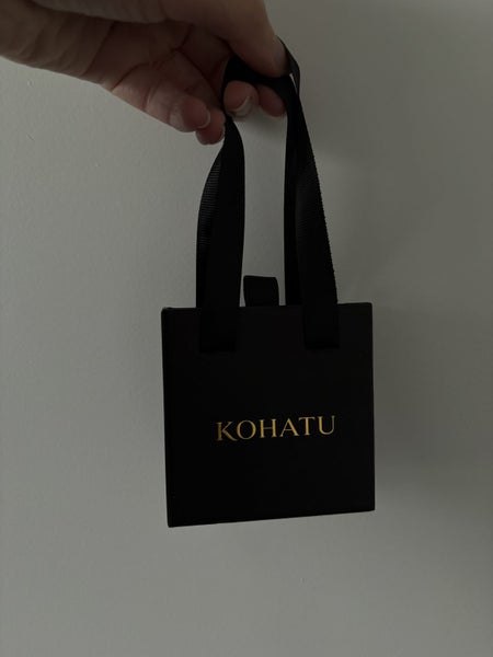 Natural Ethiopian Opal Pendant in Sterling Silver setting and chain Carousel 11