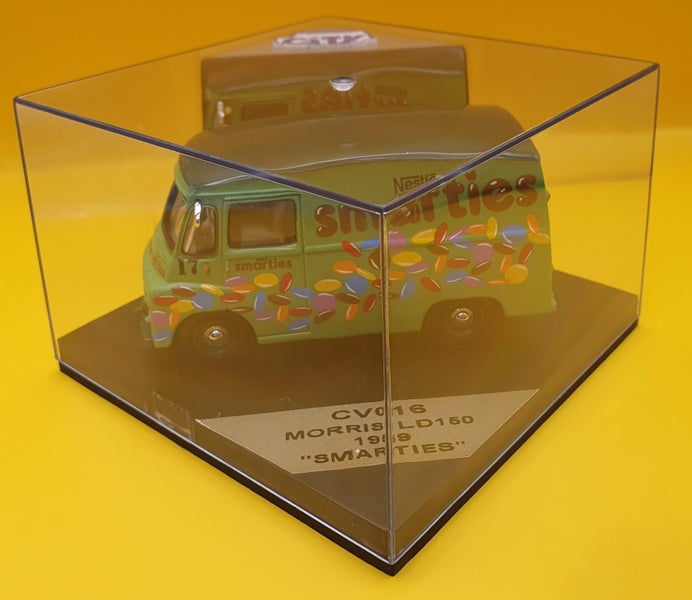 VITESSE CITY - MORRIS LD150 VAN IN STUNNING SMARTIES LIVERY - 1/43 Carousel 6