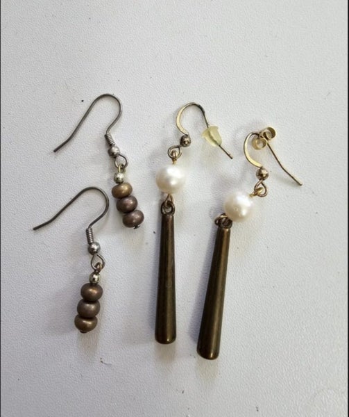 Dangerfield Earrings Carousel 2