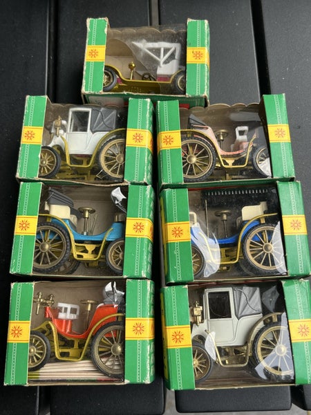 Gama Vintage Cars -Bulk lot $1 reserve Carousel 2