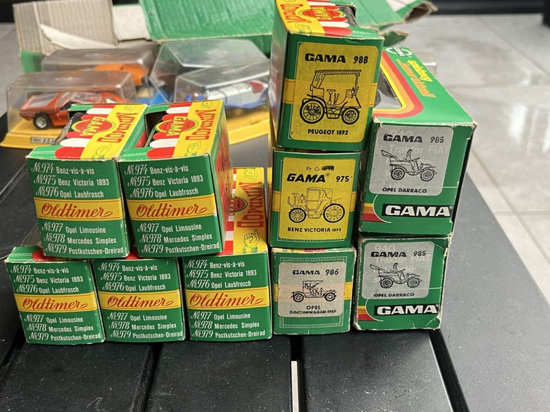 Gama Vintage Cars -Bulk lot $1 reserve Carousel 5