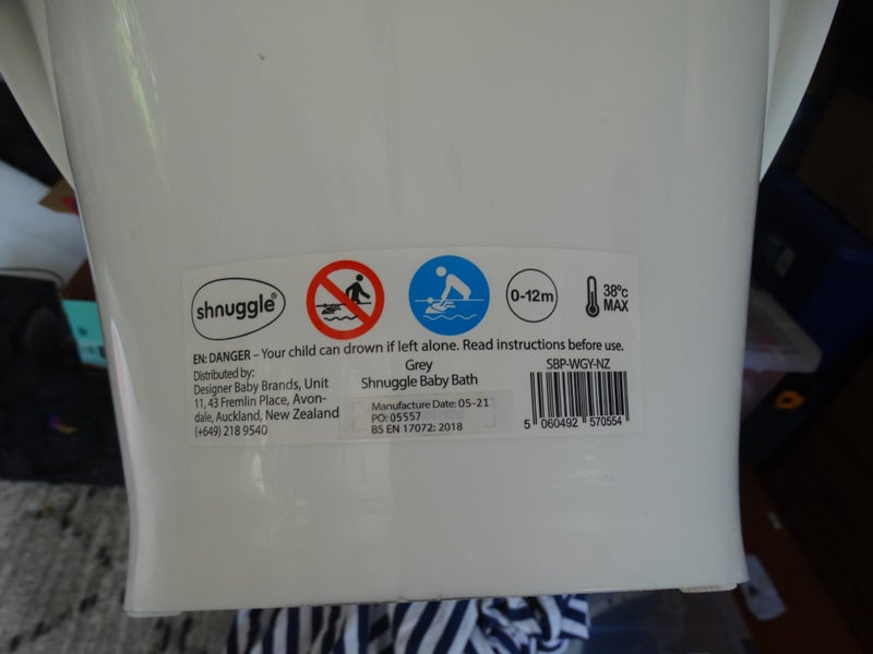 Epic bath times with Shnuggle bath Carousel 2