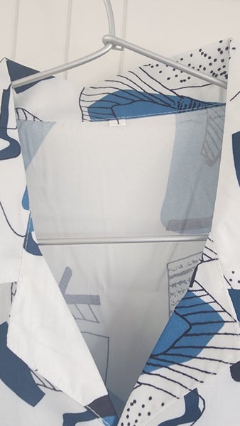 Short Sleeve Shirt with Abstract Print, NZ Size 10 -12, New Carousel 2