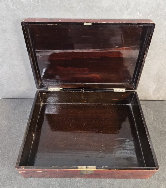 Circa. 1868-1912 Meiji Period Japanese Red Lacquer Box with Cranes on Branches. Carousel 10