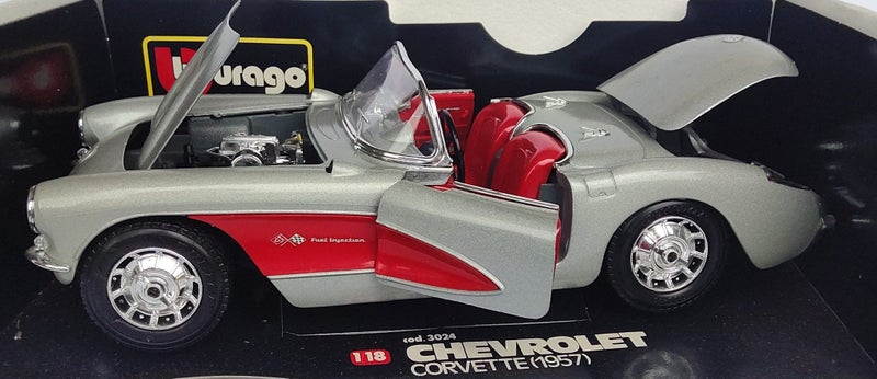 Burago. 1:18 scale. 1957 CHEVROLET Corvette Carousel 2