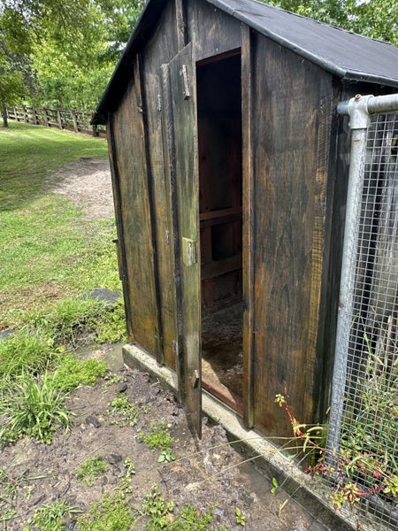 Chicken house Carousel 2