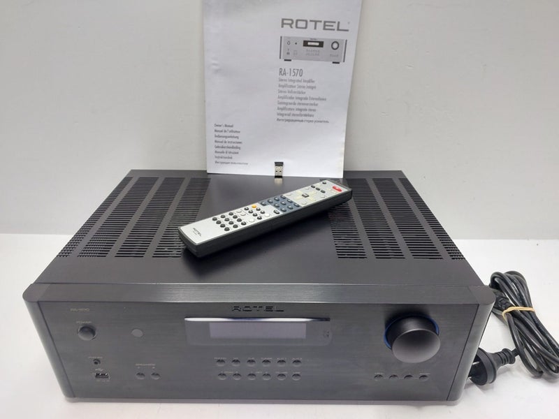 ROTEL RA-1570 Amplifier + Remote + Power Cable + Users Manual Carousel 1