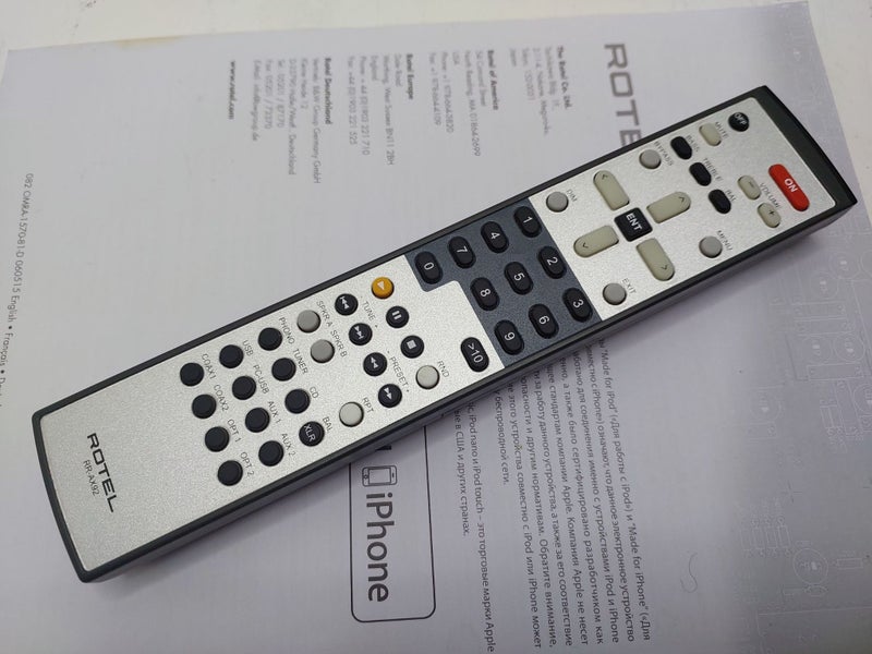 ROTEL RA-1570 Amplifier + Remote + Power Cable + Users Manual Carousel 12