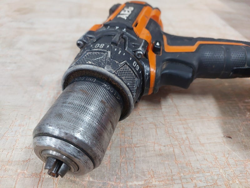 AEG 18V Brushless Hammer Drill (Skin) Carousel 2