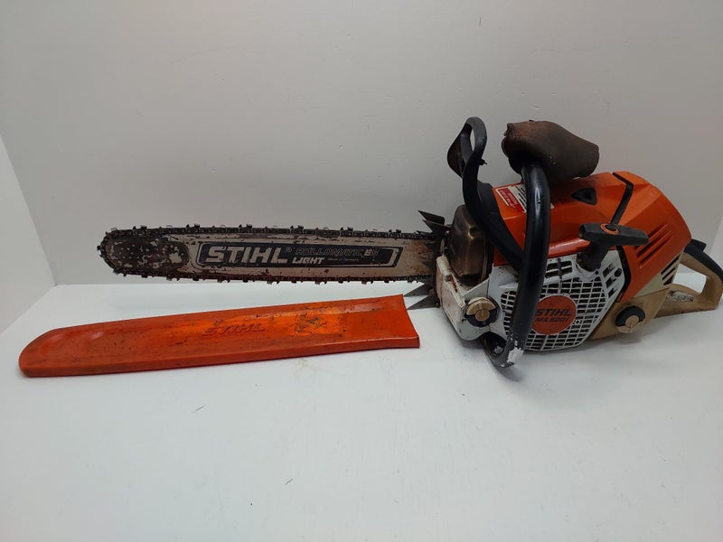 Stihl MS500i Chainsaw (20" Bar) Carousel 1