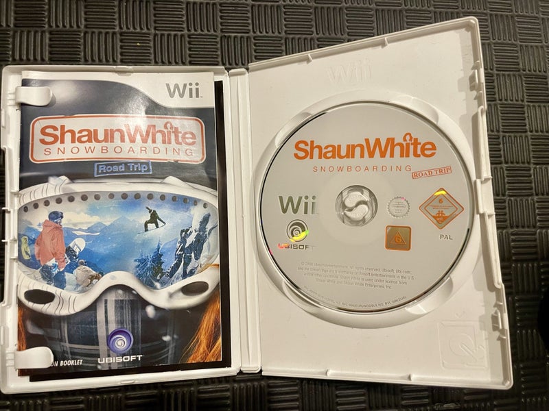 Shaun White Snowboarding Wii game Carousel 2