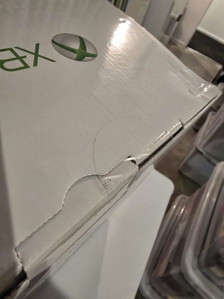 Xbox 360 console plus games Carousel 1