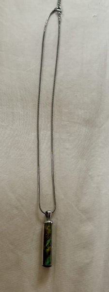 Paua Pendant Necklace Carousel 1