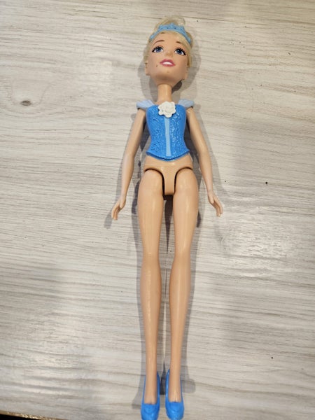 Bulk lot of Cinderella Dolls Carousel 2