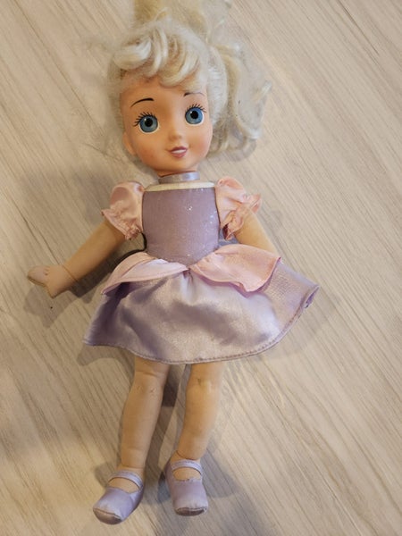 Bulk lot of Cinderella Dolls Carousel 3