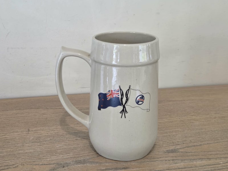 Superb Richmond Stoneware (NZ) Pottery Shipping Lines - Stein / Tankard / Mug Carousel 1