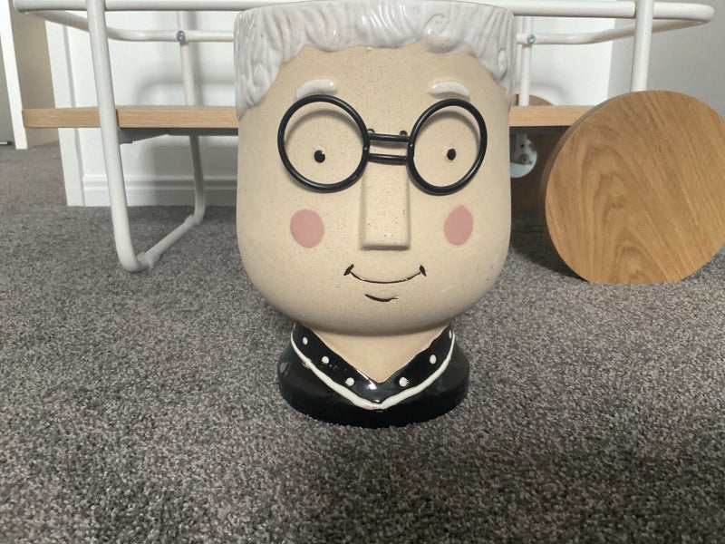 Classic pot plant holder Carousel 1