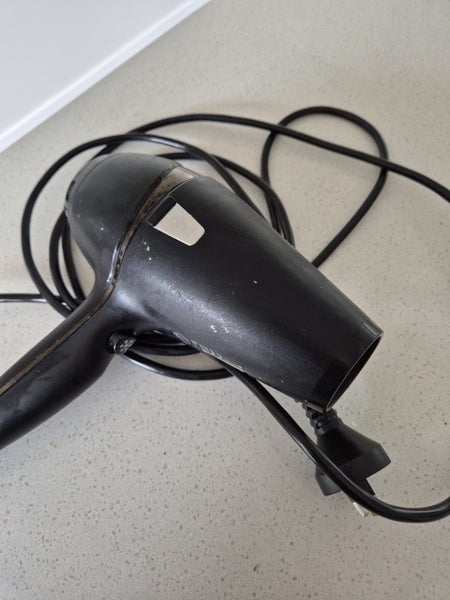 GHD Hairdryer Carousel 2