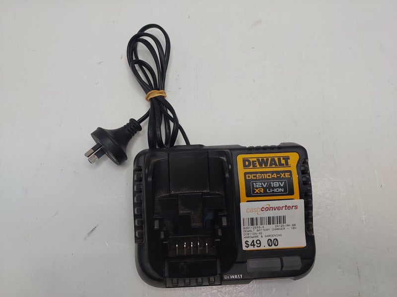 DeWalt DCB1104-XE 12V-18V Multi-Voltage Battery Charger Carousel 3