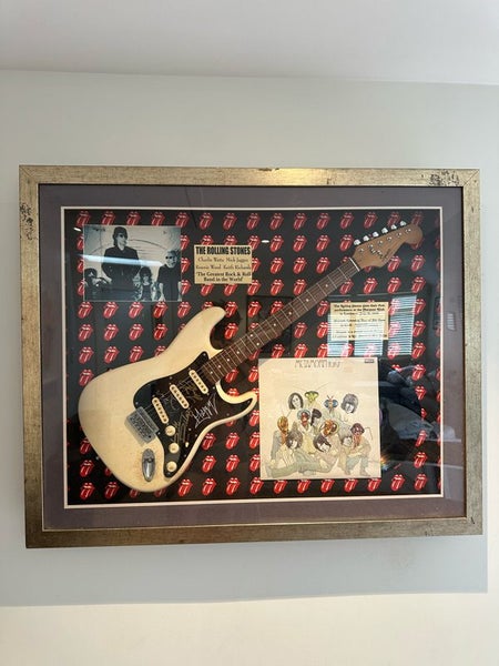 "The Rolling Stones" - fully signed & framed electric guitar by Fender Carousel 1