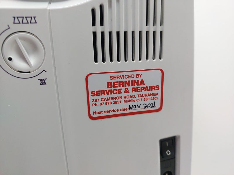 Bernina Virtuosa 153 Sewing Machine Carousel 12