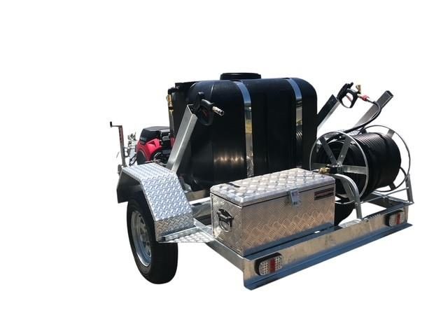 TRAILER MOUNTED WATER BLASTER - 3000 PSI / 30LPM Carousel 2
