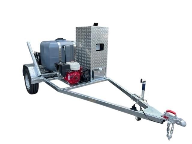 TRAILER MOUNTED HOT WATER BLASTER - 3000 PSI / 21LPM Carousel 1